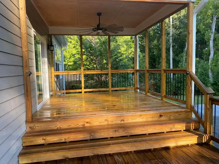 Deck Cleaning Apex, NC