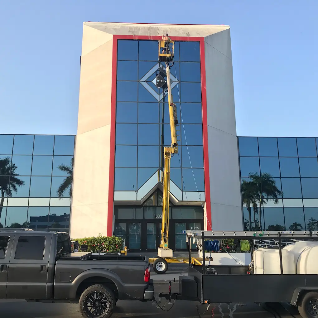 Building Washing West Palm Beach FL