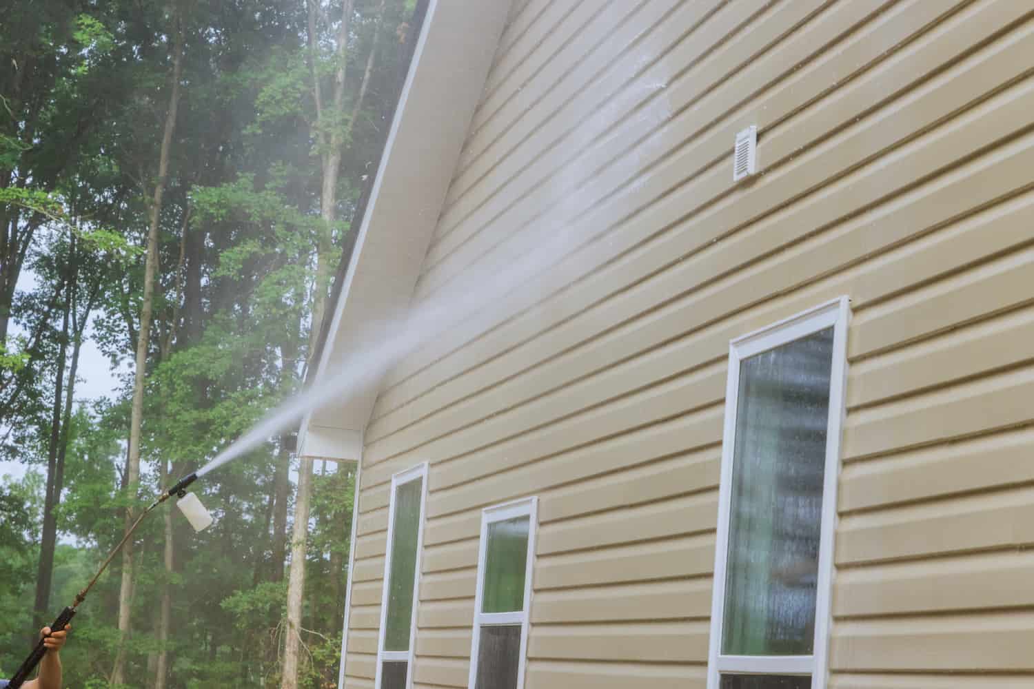 how to install siding washing and preparing house siding