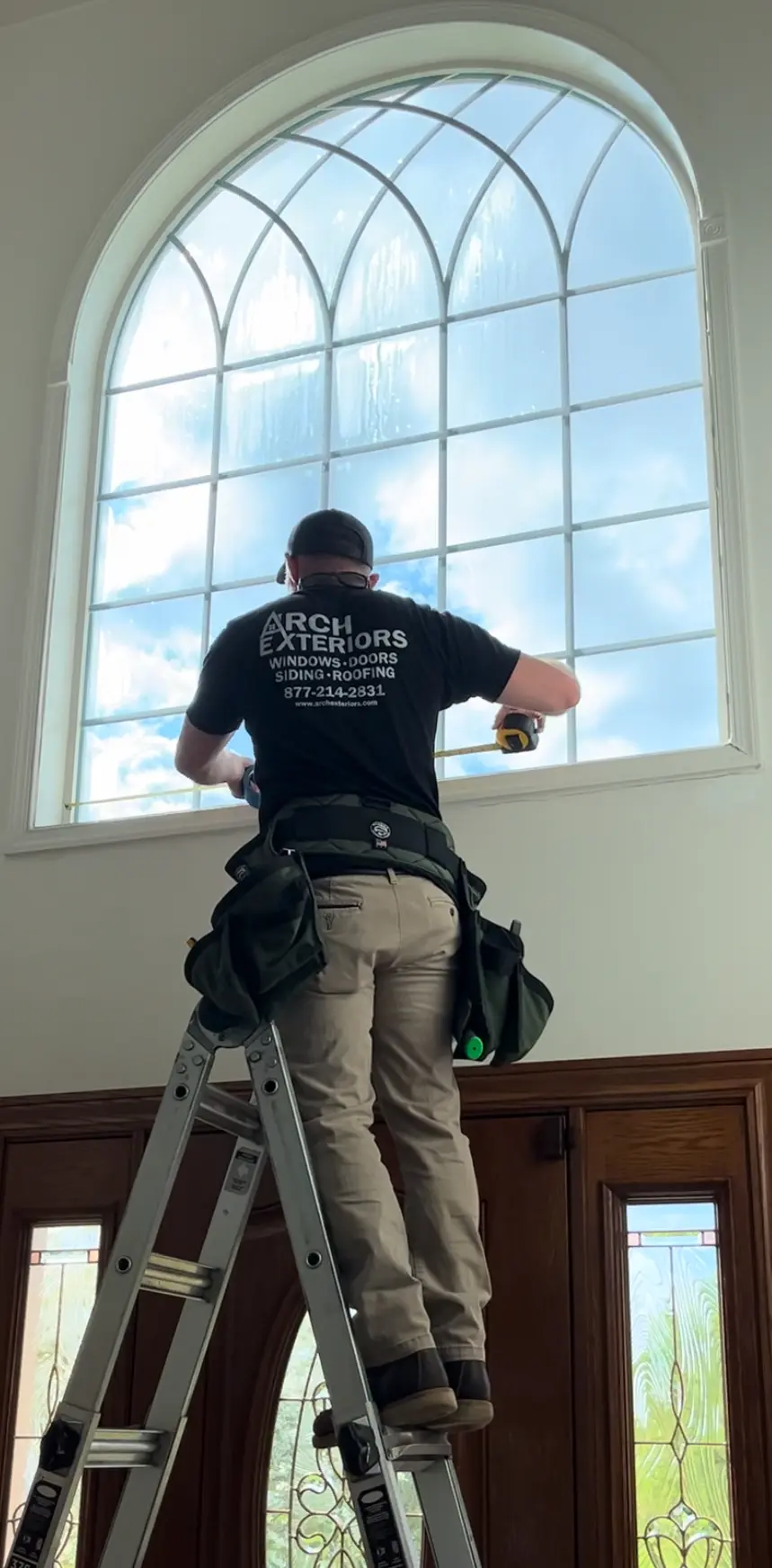 Arched replacement window installed in a Frederick, Maryland home