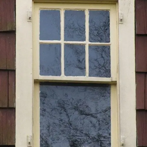 storm-antique-windows