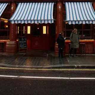 How We Choose the Right Method for Each Awning