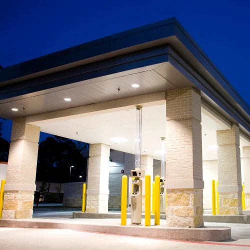 Drive-thru base with Bollard