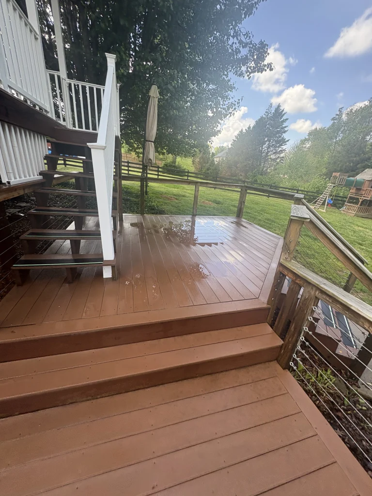 Deck Cleaning Clarksville TN