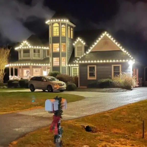 Christmas Light Installation Delaware