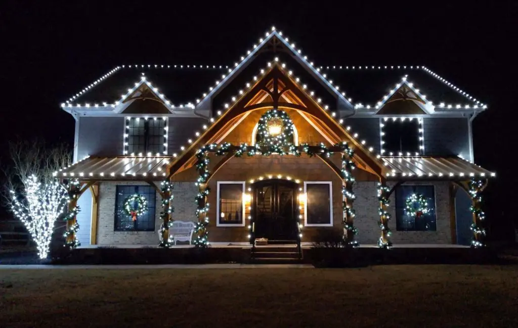 Holiday Lighting Services Holiday Lighting Services