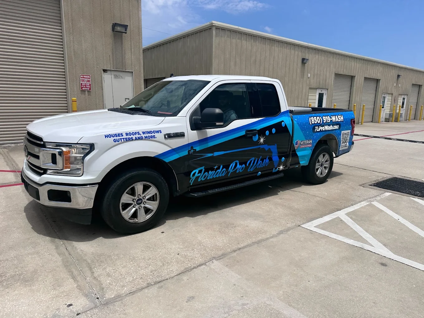 Pressure Washing in Freeport FL