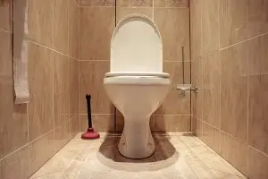plumbing-tools-to-have-at-home-plunger