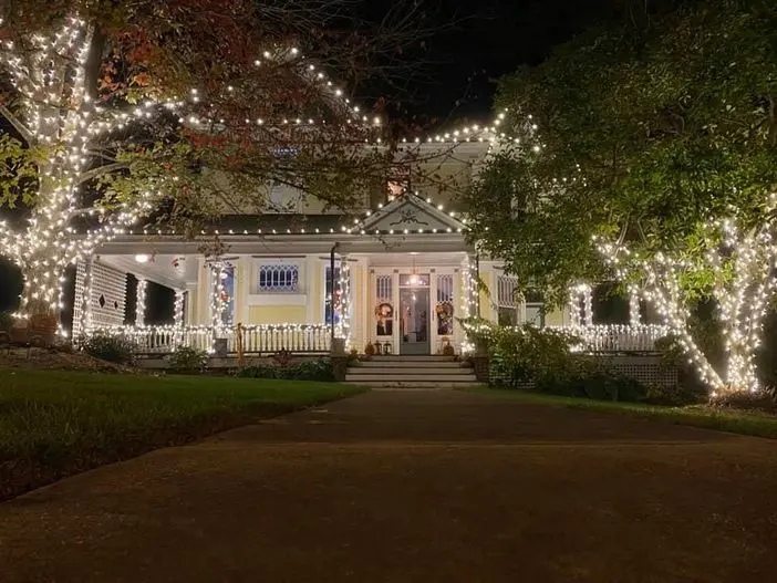 Christmas Lighting Installation Charlotte NC