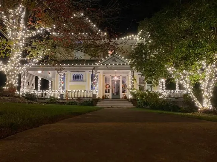 Christmas Lighting Installation Charlotte NC