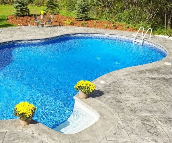 concrete pool deck