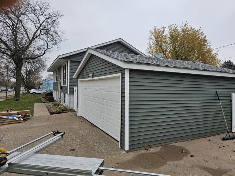 pleasant valley siding small green garage