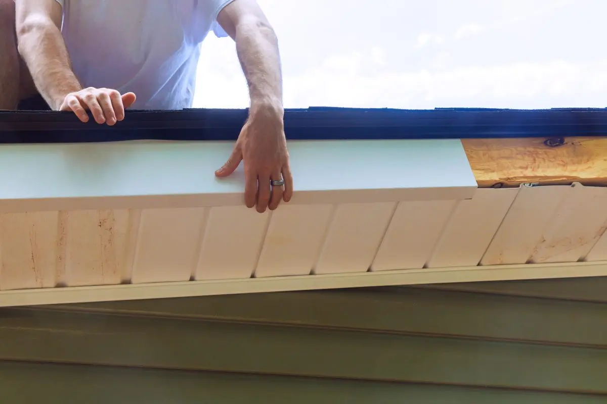 At exterior wooden corner frame of installing aluminum composite panels fascia trim to protect against wood damage