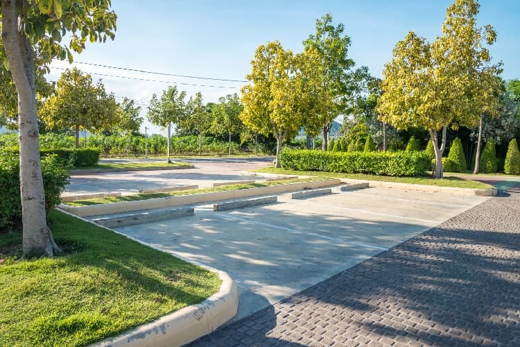 Concrete Parking Pads and Sidewalks
