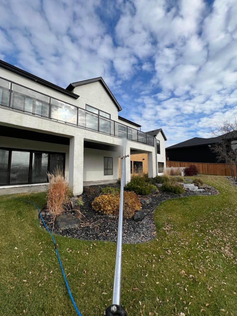 House Washing Winnipeg