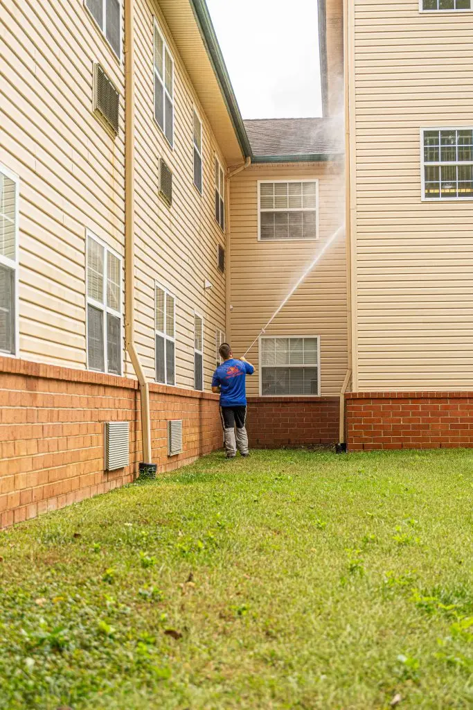 Exterior Cleaning for Apartment Complexes