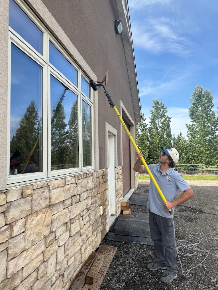 Window Cleaning in Okotoks AB
