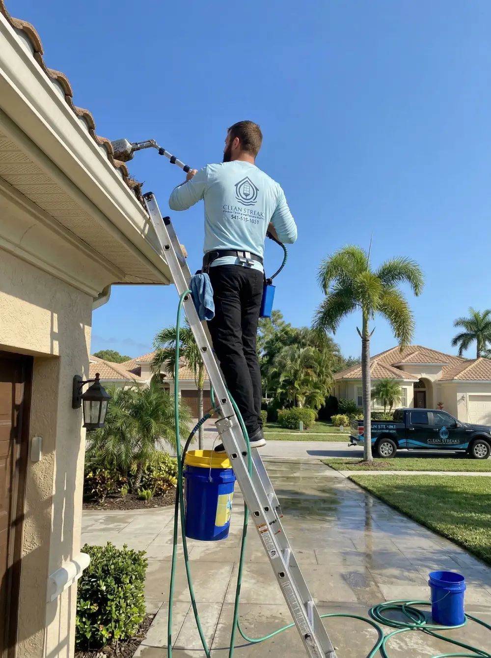 Gutter Cleaning Bonita Springs FL