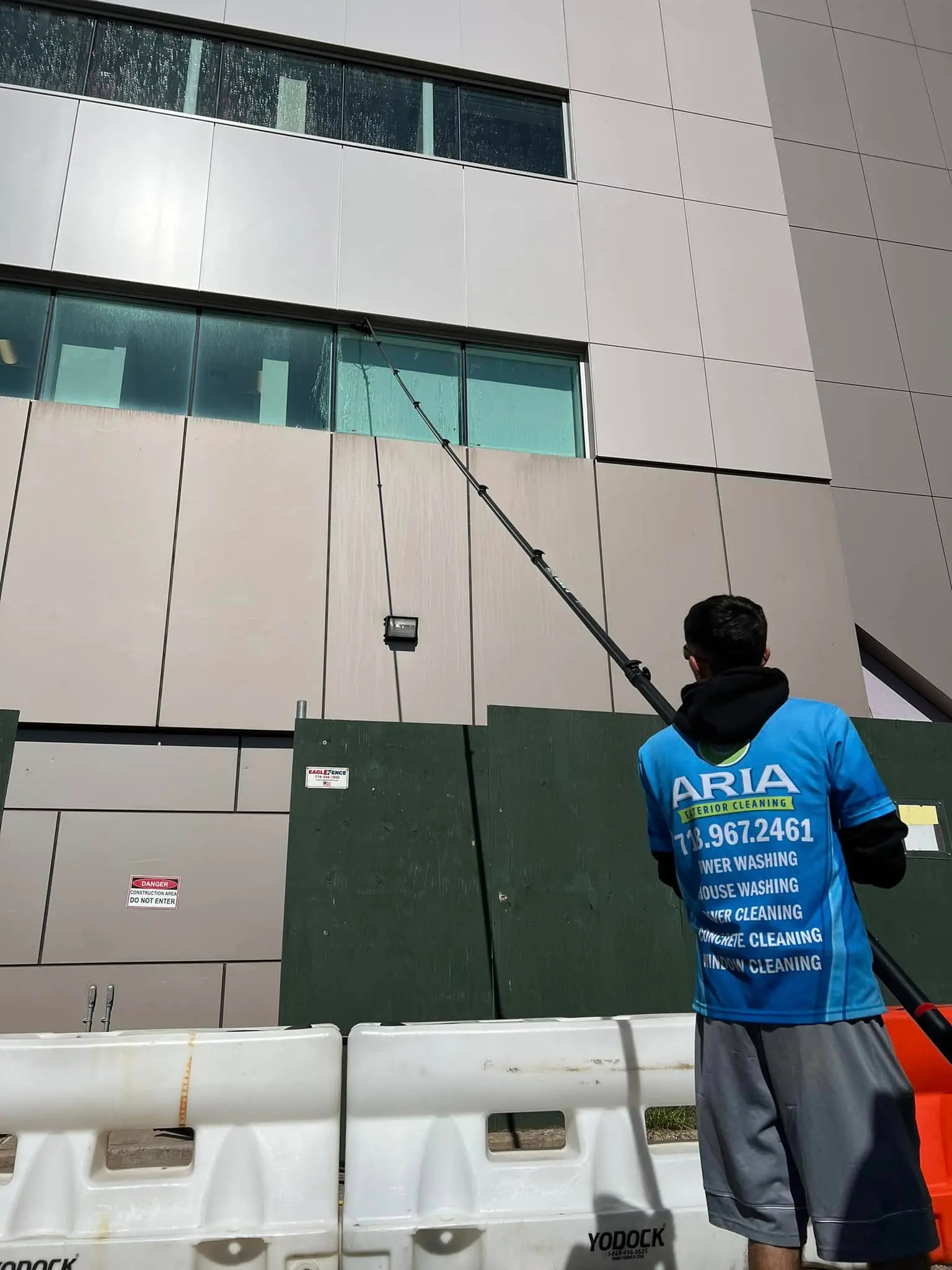 Commercial Window Cleaning in Staten Island NY