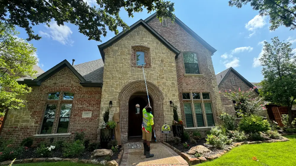 Pressure Washing service near Plano TX