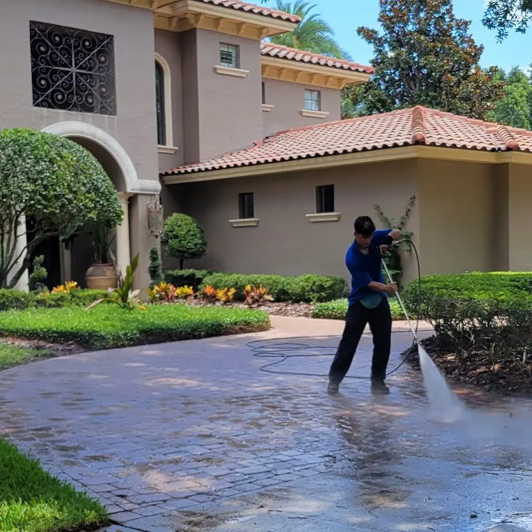 Pressure Washing in Orlando FL