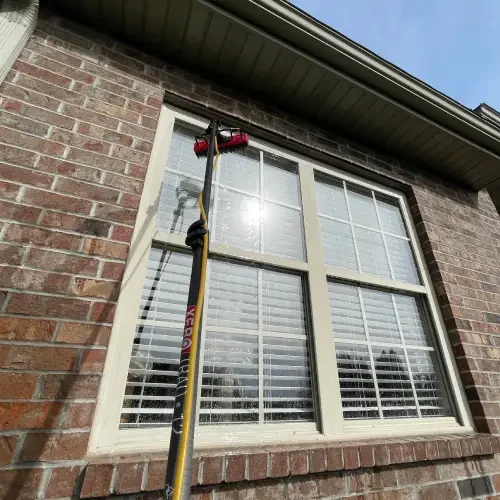 hoa window cleaning