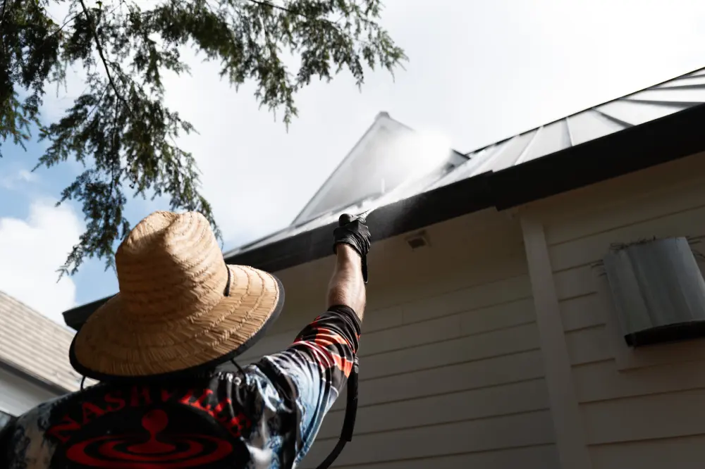 Roof Cleaning Nashville TN