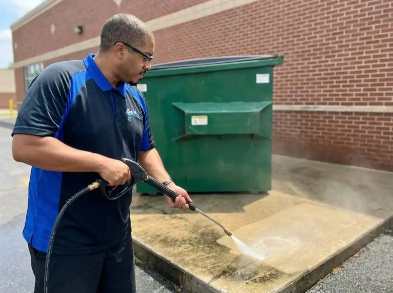 Dumpster Pad Cleaning in Cook County, IL