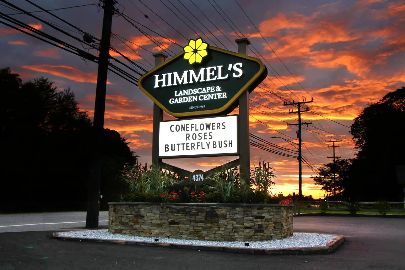 Himmel's Garden Center Sign