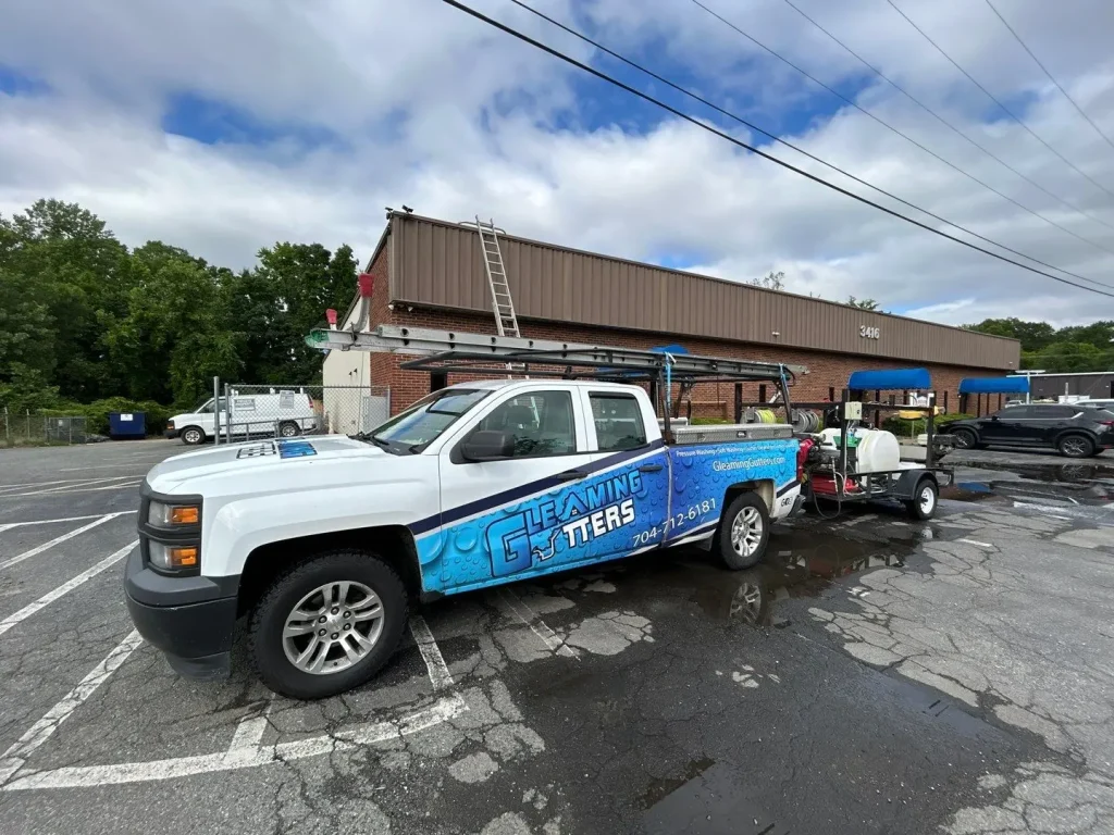 Gutter Cleaning Pineville, NC
