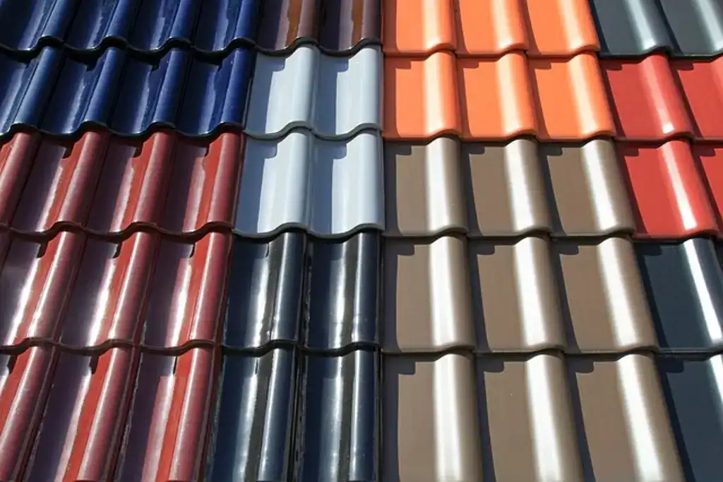 Roofer rejuvenation on shingles