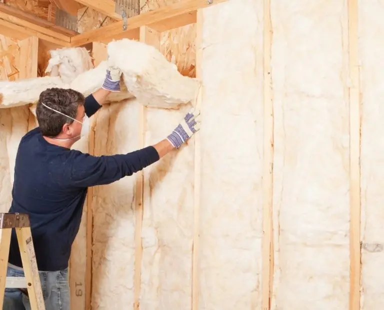 Home insulation worker