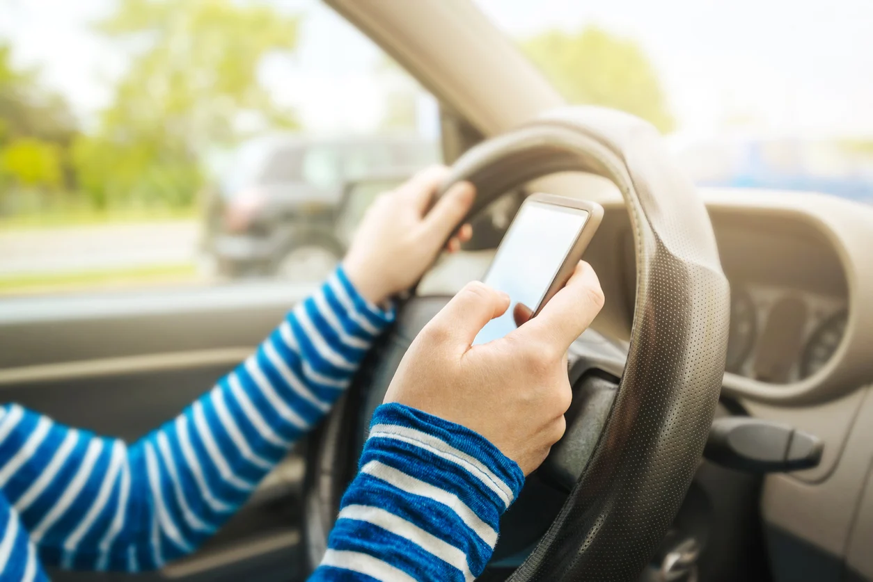 Louisiana battles distracted driving