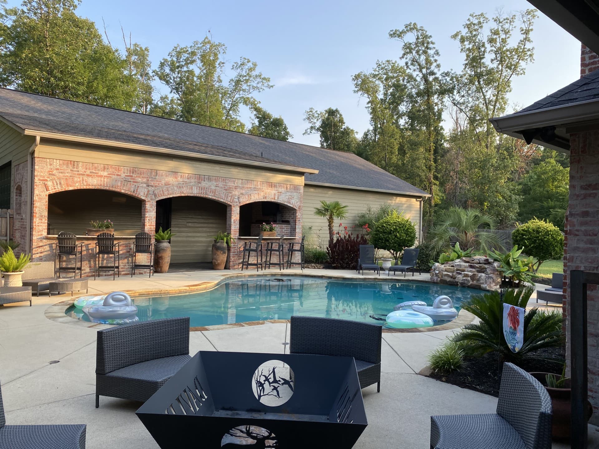 Modern Pool House Exterior