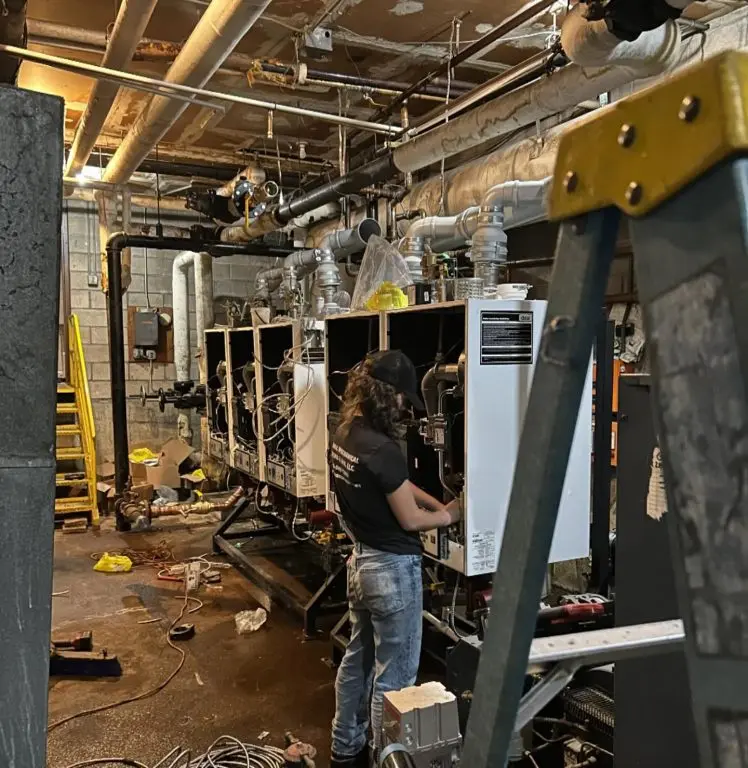 Dynamic Heating, Cooling & Geothermal worker