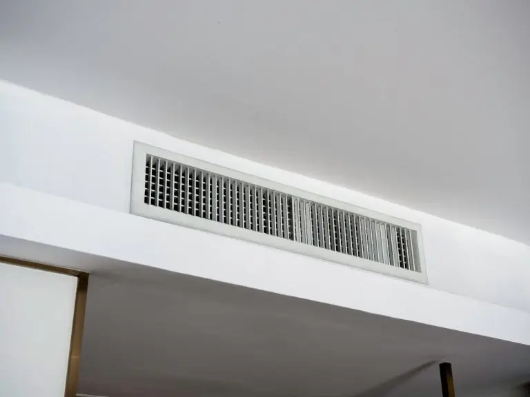 Air conditioning wall mounted ventilation system on ceiling