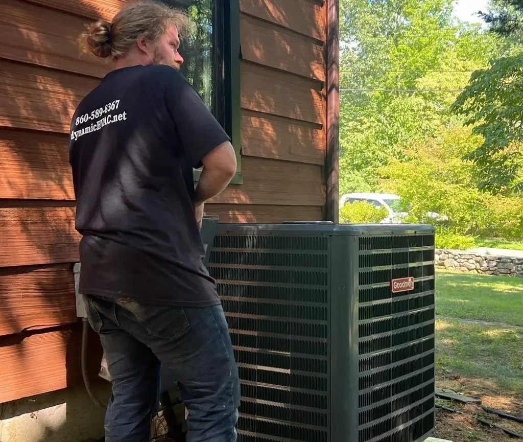 Dynamic Heating, Cooling & Geothermal workers