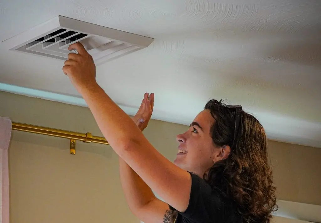 Dynamic Heating, Cooling & Geothermal worker
