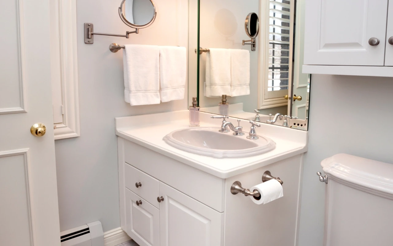 Bathroom Cabinet Refacing