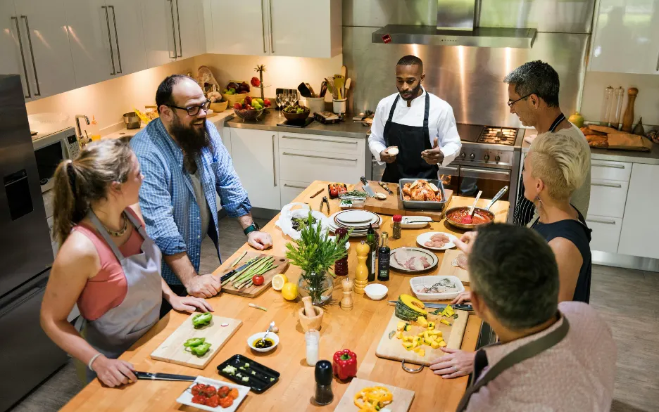 how to plan the perfect kitchen social