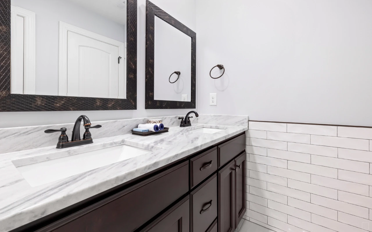 Jack and Jill Vanity Countertop