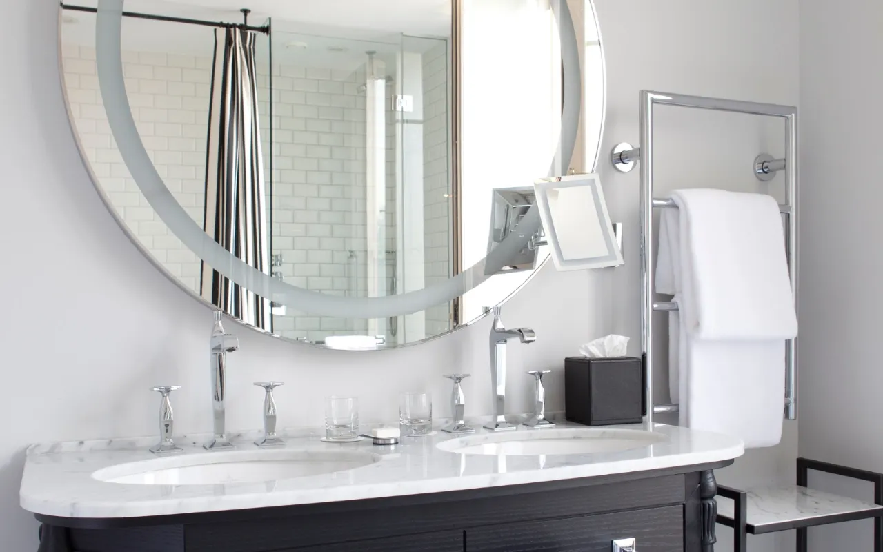 Modern Bathroom Vanity