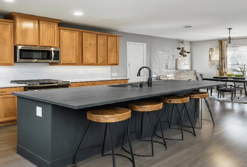 Laminate Flooring
