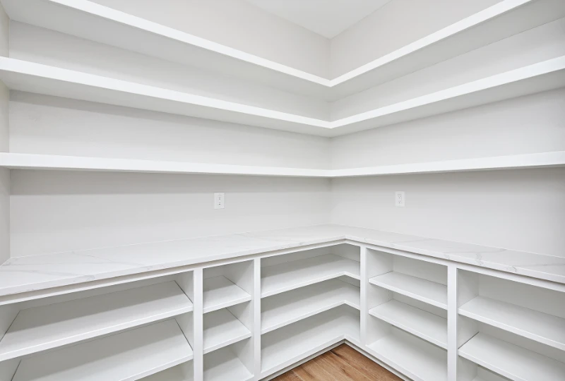 Walk In Reach In Pantry
