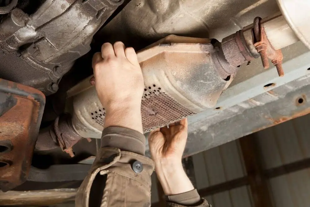 A Malfunctioning Catalytic Converter Will Generate a Check Engine Warning