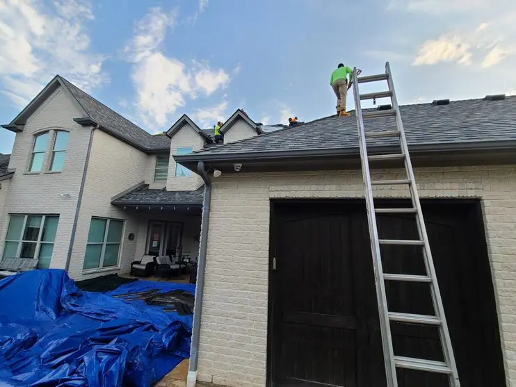 Commercial roof inspection shingle system quality check