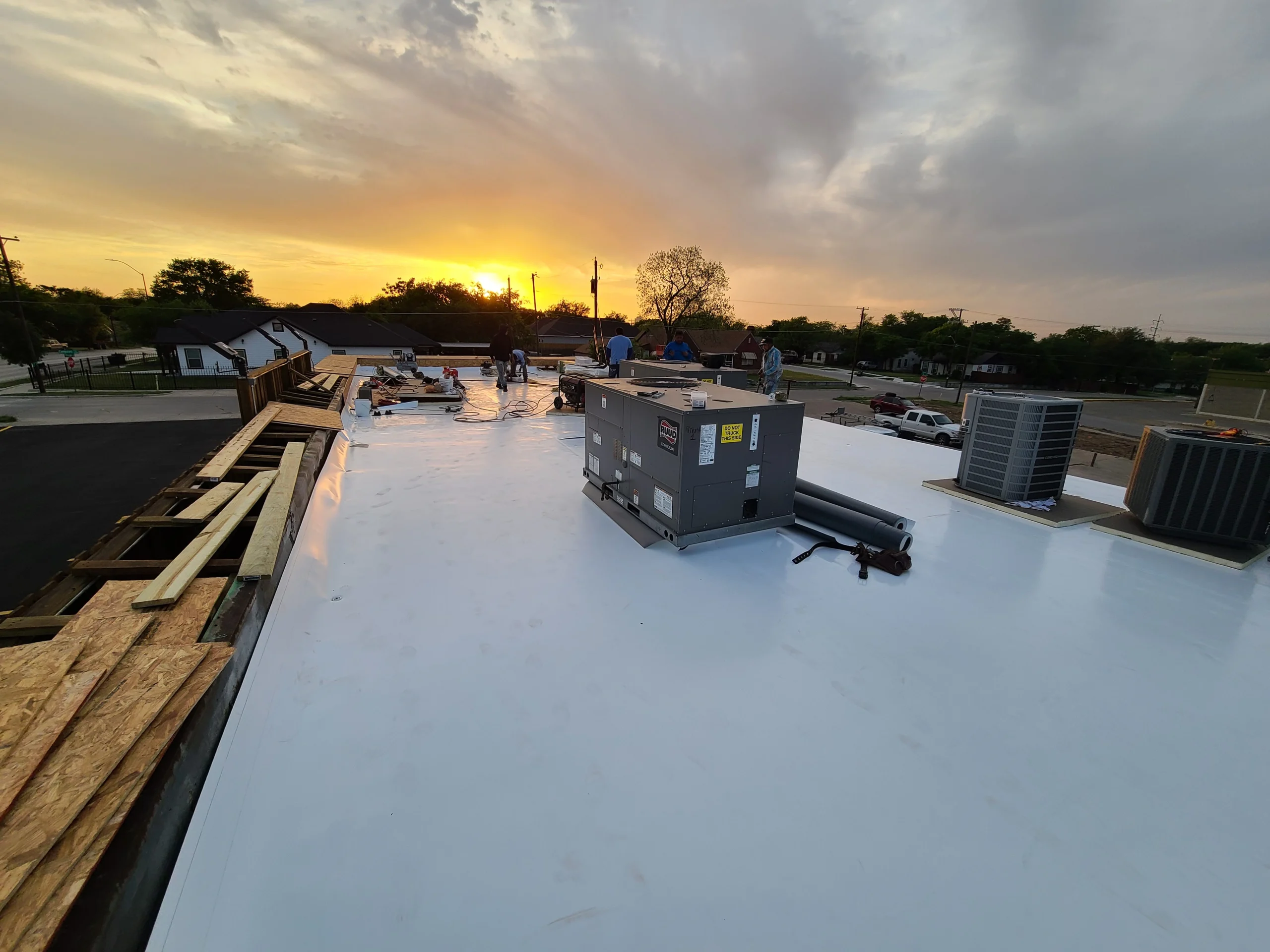 Commercial flat roof at sunrise in Fort Worth