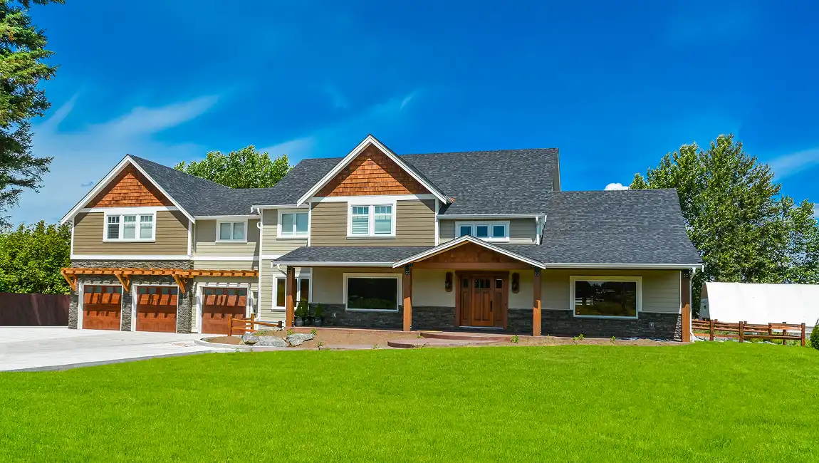 Pueblo roofing contractor