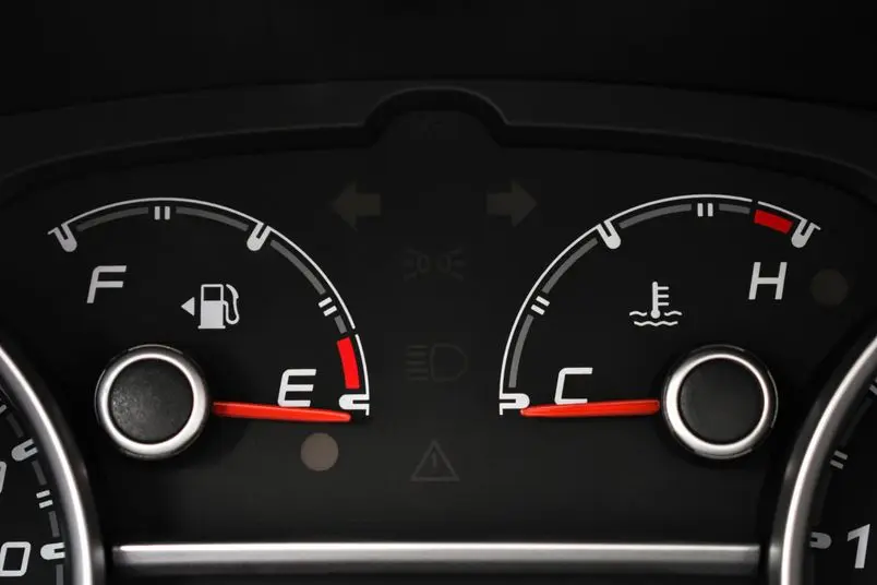 engine temperature light flashing