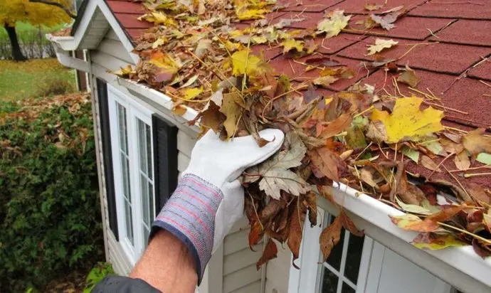 roof maintenance homeowners - vs. roofers, checklist